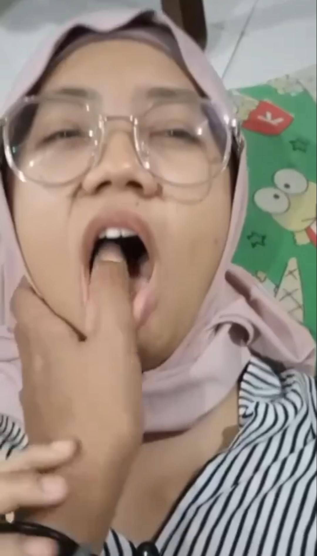 Bocil Jilbab Ketagihan Ngewe